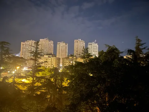 Novi Beograd blok 30 noću