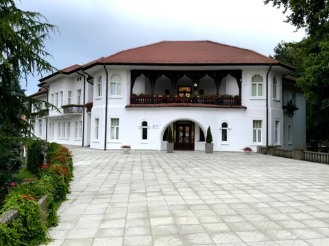 Banja Koviljača vila maurski stil
