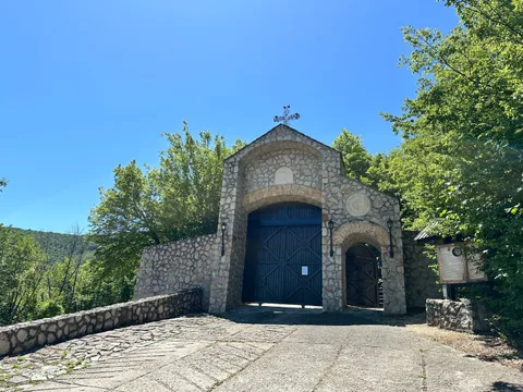 Ulaz u Manastir Uspenje